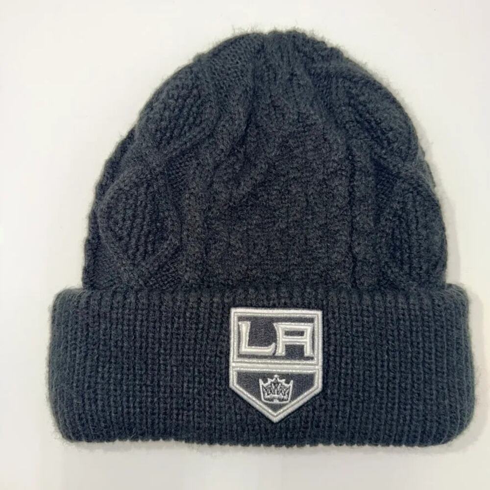 New Era Los Angeles Kings NHL Hockey Black Cuffed Cable Knit Beanie Hat Winter